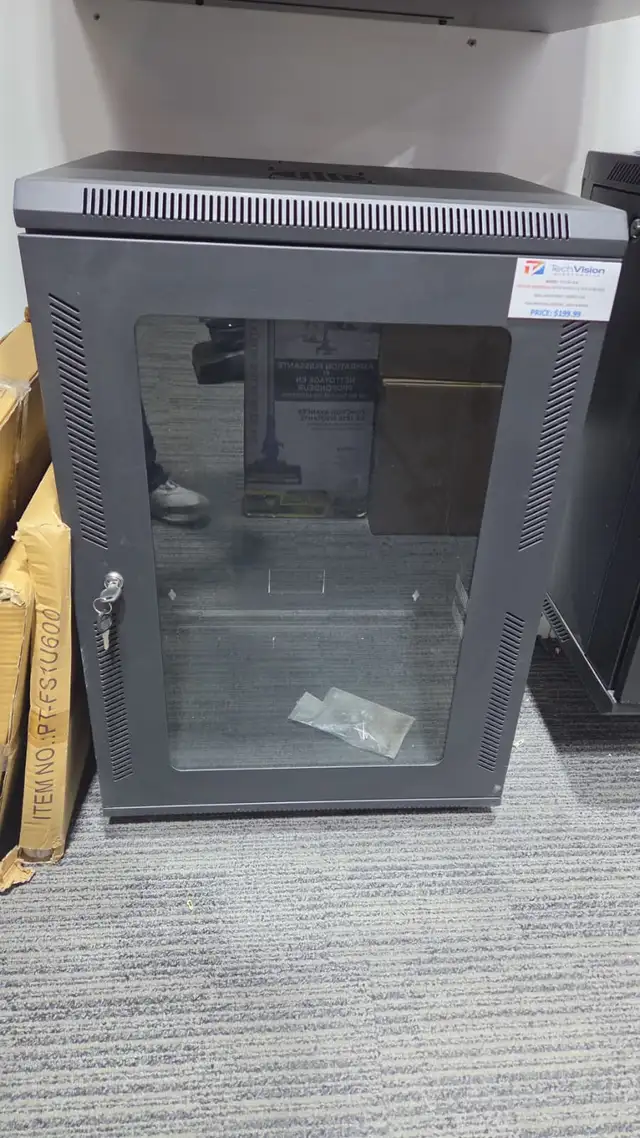 Wall Mount Cabinet 15U x 18″ Depth, 15U 450MM