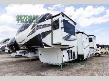 2024 Grand Design Solitude 380FL - Photo 4