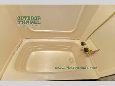 2018 Forest River RV Cherokee 234VFK - Photo 31