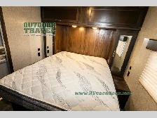 2018 Forest River RV Cherokee 234VFK - Photo 38