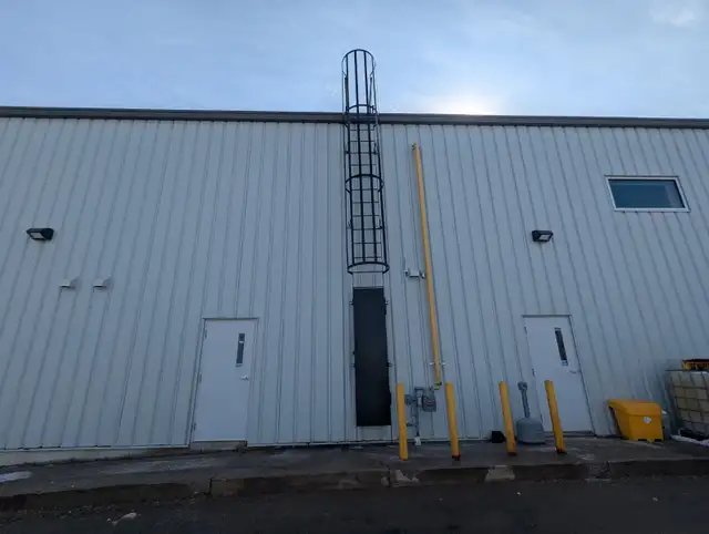 Fixed Roof Access Ladders Installation or Supply