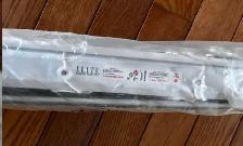 Brand New Window Blinds - Photo 3