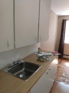 ROOM FOR RENT IN WHITBY ON HWY 2 ONLY $650 - Photo 10