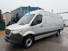 2019 Mercedes-Benz Sprinter Van Cargo