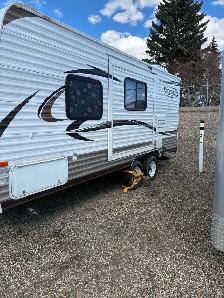 22ft camper trailer - Photo 2