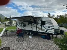 KEYSTONE TRAVEL TRAILER - Photo 2