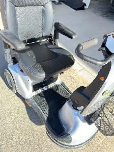 SHOPRIDER VOYAGER Mobility SCOOTER  - ONLY $1,500 - Photo 5