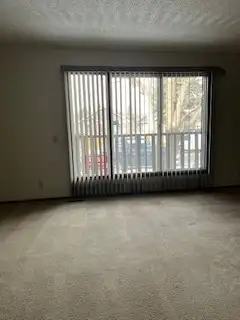 Spacious, Inner City NW, Mount Pleasant, Near SAIT, UofC, Shops