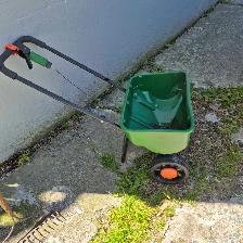 lawn care - Photo 2