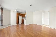 Condo for rent - Photo 9