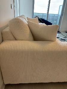 White Love Seat Couch For Sale - Photo 5