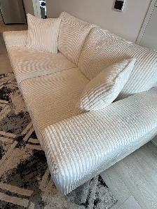 White Love Seat Couch For Sale - Photo 7