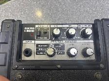 Roland Micro Cube Guitar Effects Amplifier - Photo 2