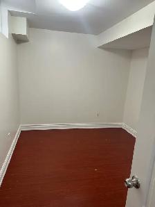 2 Bdroom Basement No Parking - Photo 6