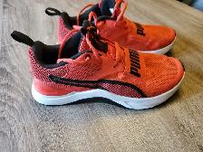 Mens Puma shoes - Size 7 - Photo 2