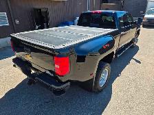 2019 Chevrolet Silverado 3500HD High Country / DUALLY / 4X4 / DI - Photo 10