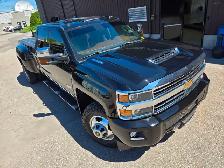 2019 Chevrolet Silverado 3500HD High Country / DUALLY / 4X4 / DI - Photo 13