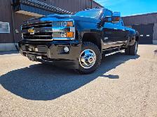2019 Chevrolet Silverado 3500HD High Country / DUALLY / 4X4 / DI - Photo 16