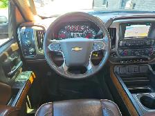 2019 Chevrolet Silverado 3500HD High Country / DUALLY / 4X4 / DI - Photo 22
