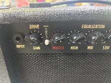 Ion IGA03 Guitar Amp - Photo 2