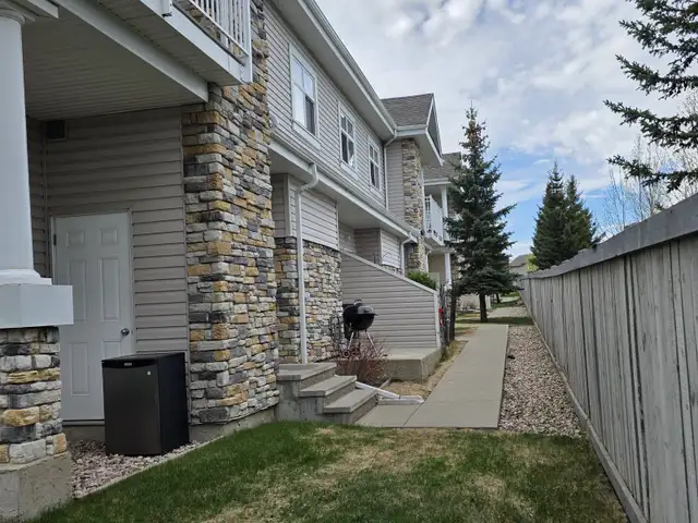 Siding Installer Needed