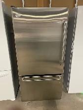 Réfrigérateur stainless 30'' congélateur en bas GE Profile