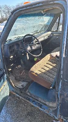 1984 Chevy not pretty but will take you anywhere - Photo 5