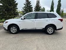 2020 Mitsubishi Outlander ES - Photo 6
