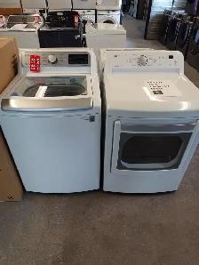 Maytag '27' White Top Load Commercial Washer / Dryer Set on Sale