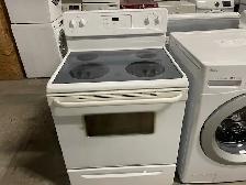Cuisinière blanche vitrocéramique Kelvinator