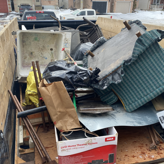 Same Day Junk Removal Barrie | Furniture Appliances Cleanouts