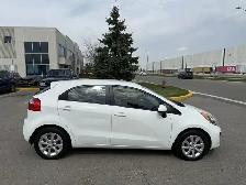 2014 Kia Rio - Photo 4