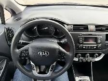 2014 Kia Rio - Photo 13