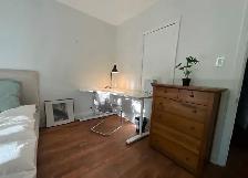 Grande chambre meublée et ensoleillée à louer - Photo 3
