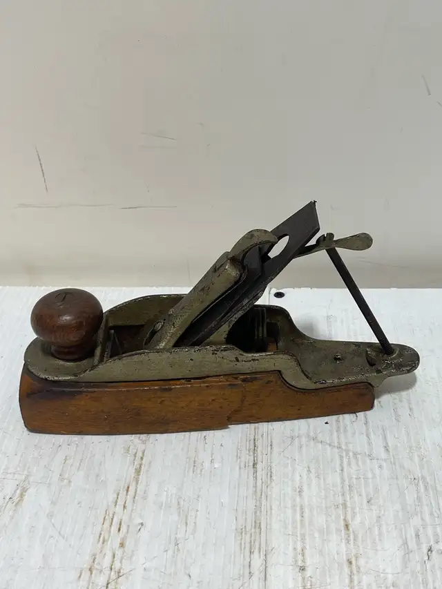 Vintage Hunt Mfg Co Hand Plane