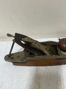 Vintage Hunt Mfg Co Hand Plane - Photo 7