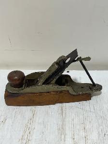 Vintage Hunt Mfg Co Hand Plane - Photo 9