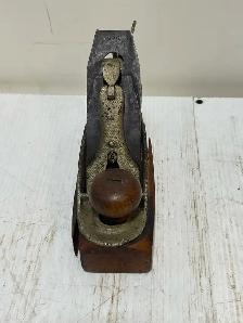 Vintage Hunt Mfg Co Hand Plane - Photo 10