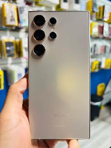 Samsung S24 Ultra 256gb (Store Warranty)