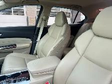 2017 Acura TLX V6 - Photo 10