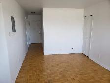 Dorval: Studio 1.5 - $785 - Aug 1 / 1er août - Photo 3