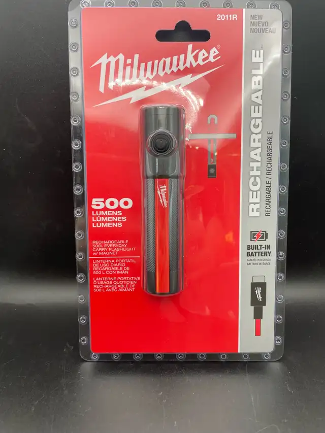 MILWAUKEE LED LIGHT 2011R