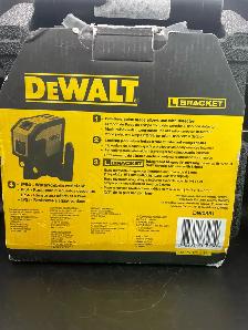 DEWALT 5 SPOT   1 LINE COMBINATION LASER DW0851 - Photo 2