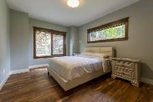 Gorgeous Ultra Modern House for Short Term Rental - Photo 5