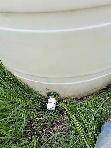 1000 gal water tank - Photo 2