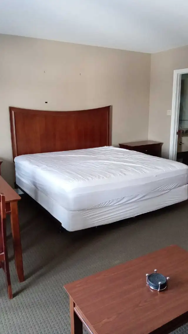Bedroom contents for sale