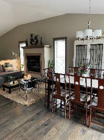 Clearview EXECUTIVE Home - 3 BR / 4 bath - Great Location - Photo 12