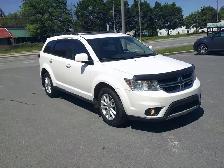 2015 Dodge Journey SXT 7 Seater & DVD Player