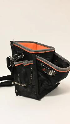 Klein Tools Bag Shoulder Strap 14 Pockets like NEW condition