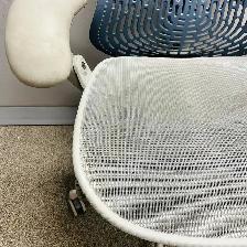 Herman Miller Mirra Chair(17)-Small tear on the seat! - Photo 2